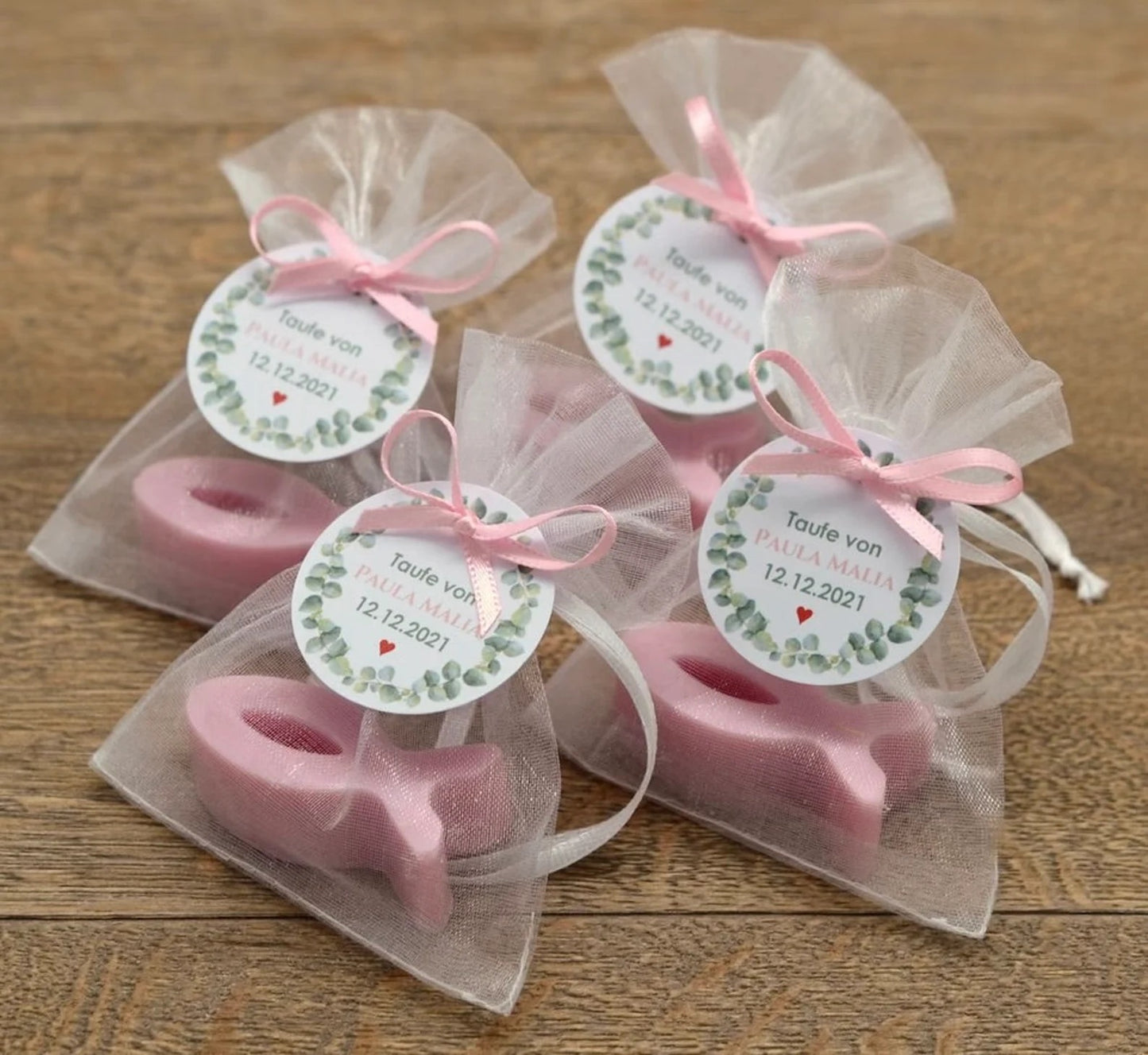 Gastgeschenke zur Taufe, Kommunion oder Konfirmation | Handgefertigte Seife in FISCH Form rosa